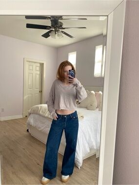 Garage Lavender V-Neck Cropped Sweater
